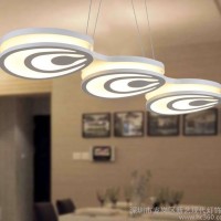 现代简约客厅鱼线LED吊灯 时尚艺术亚克力客厅吊灯 创意餐吊